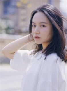 顾寒辰和墨暖的